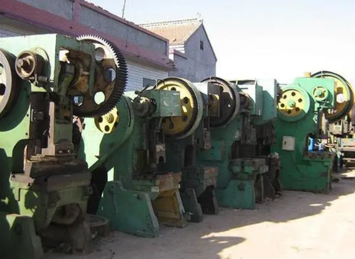 苏州苏州废旧设备拆除回收公司